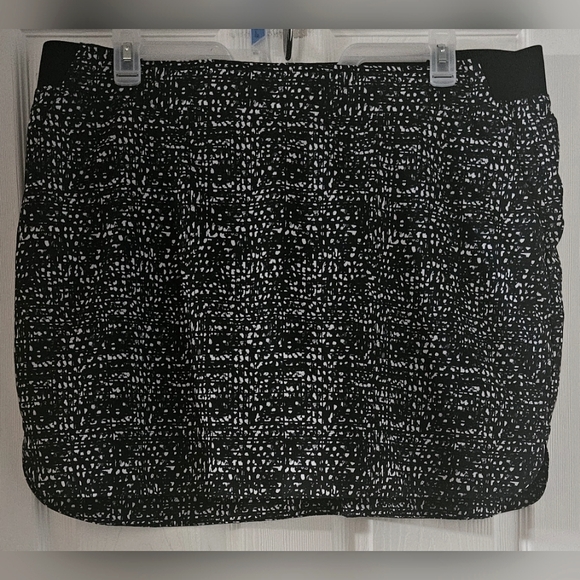 Cypress Club Skorts - Picture 2 of 6